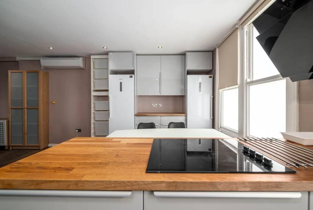 Luxury Apartment Located Near Marble Arch & Baker Street London Exterior photo