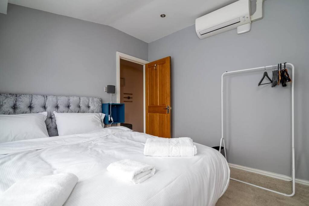 Luxury Apartment Located Near Marble Arch & Baker Street London Exterior photo