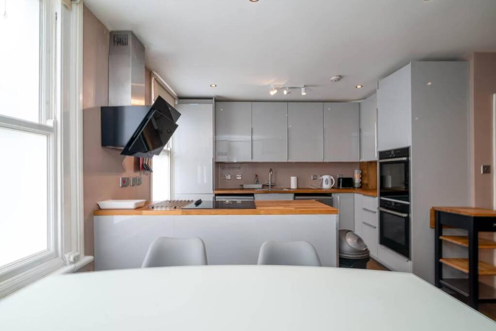 Luxury Apartment Located Near Marble Arch & Baker Street London Exterior photo